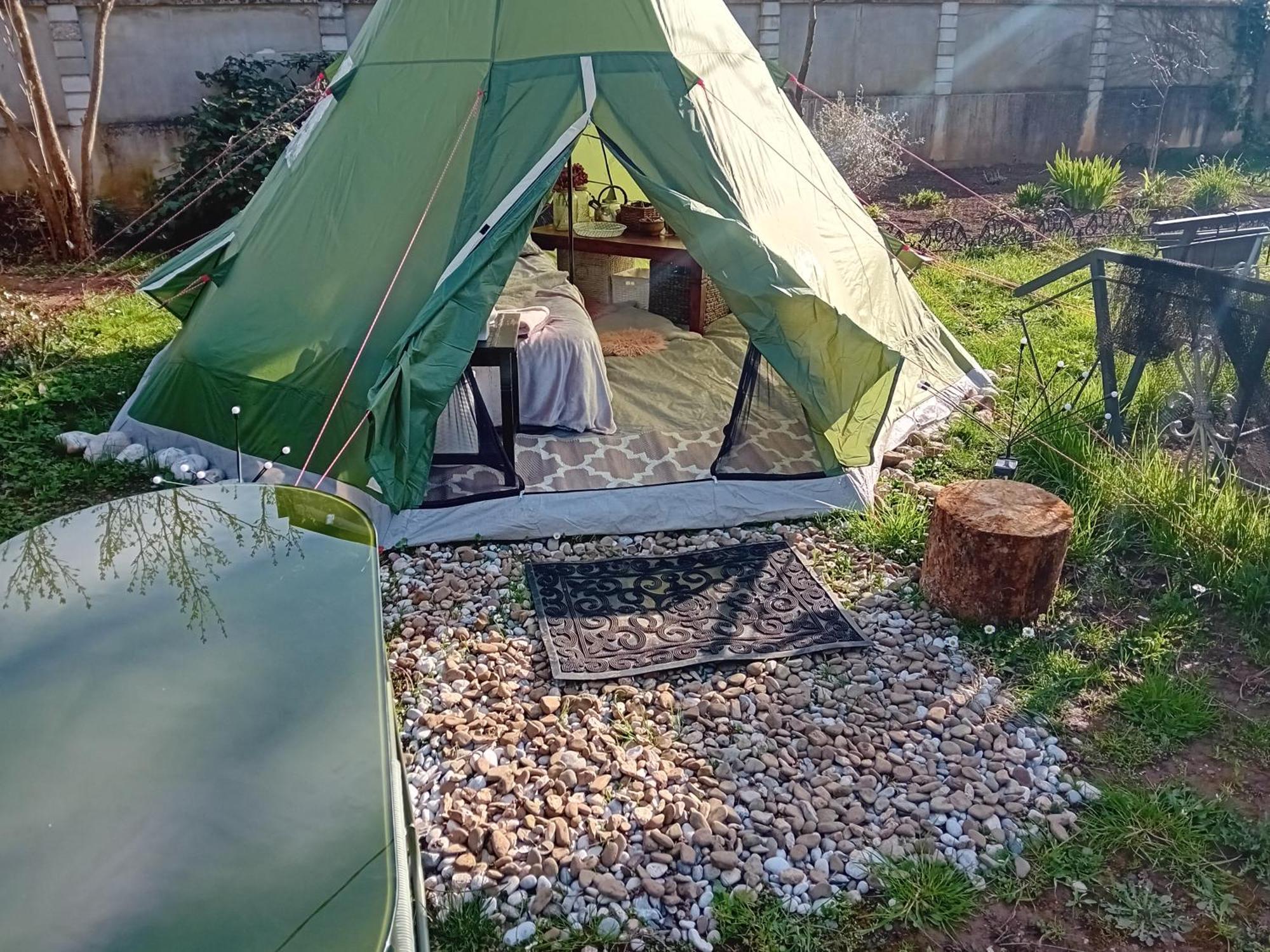 Indian Tent Tipi In Shared Lot And Shared Bathroom Mrse Exterior photo