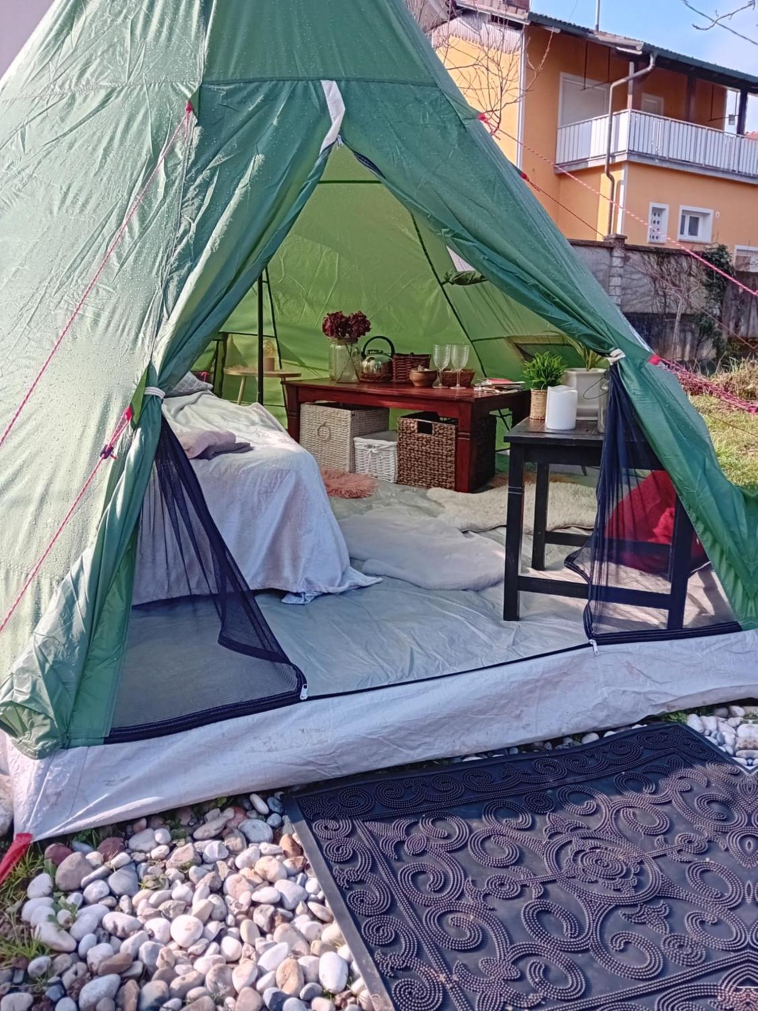 Indian Tent Tipi In Shared Lot And Shared Bathroom Mrse Exterior photo